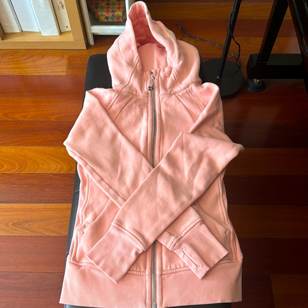 Lululemon scuba